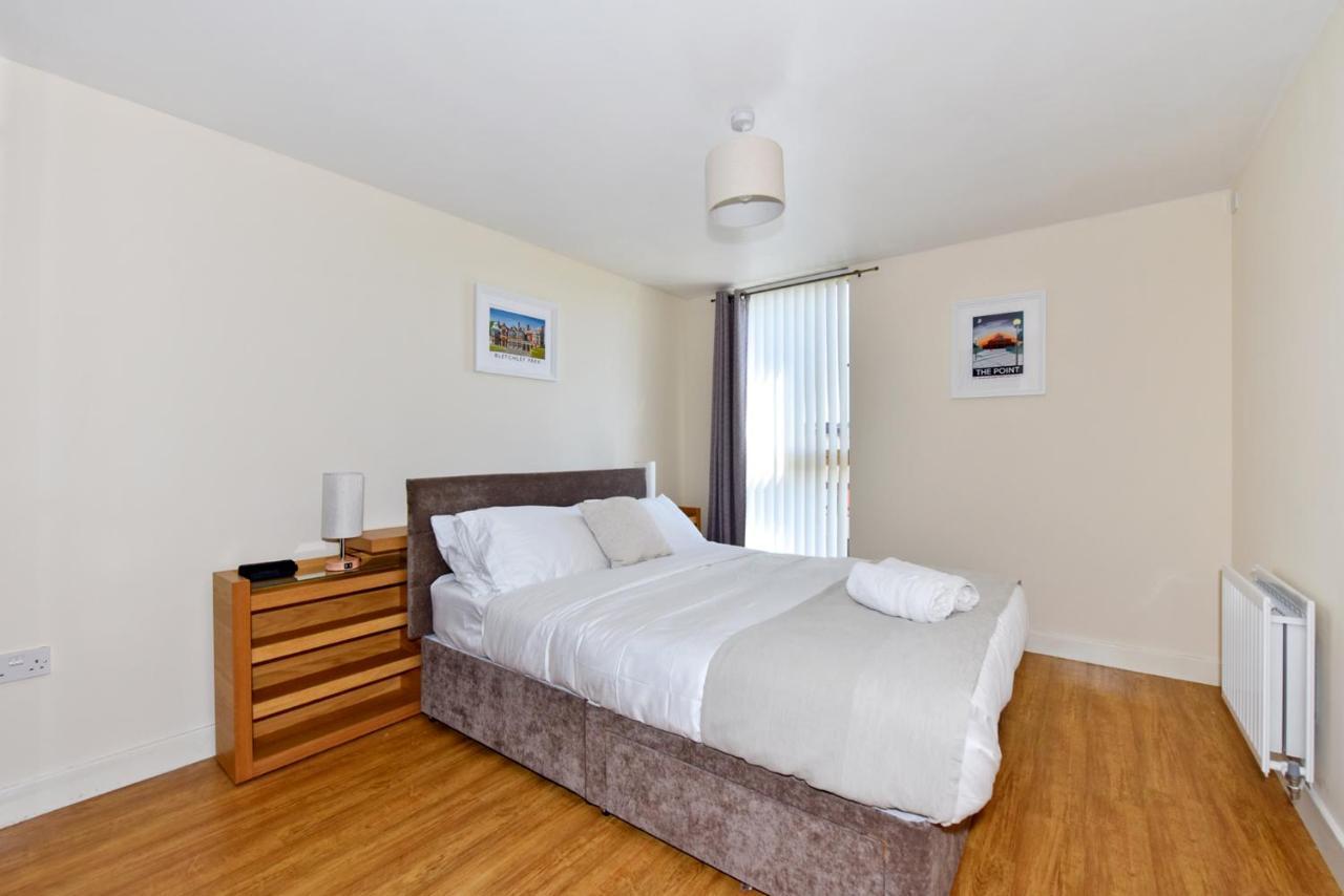 The Vizion Serviced Apartments From Pincott Properties - Free Parking, Private Balcony, And Wifi Мілтон-Кінз Екстер'єр фото