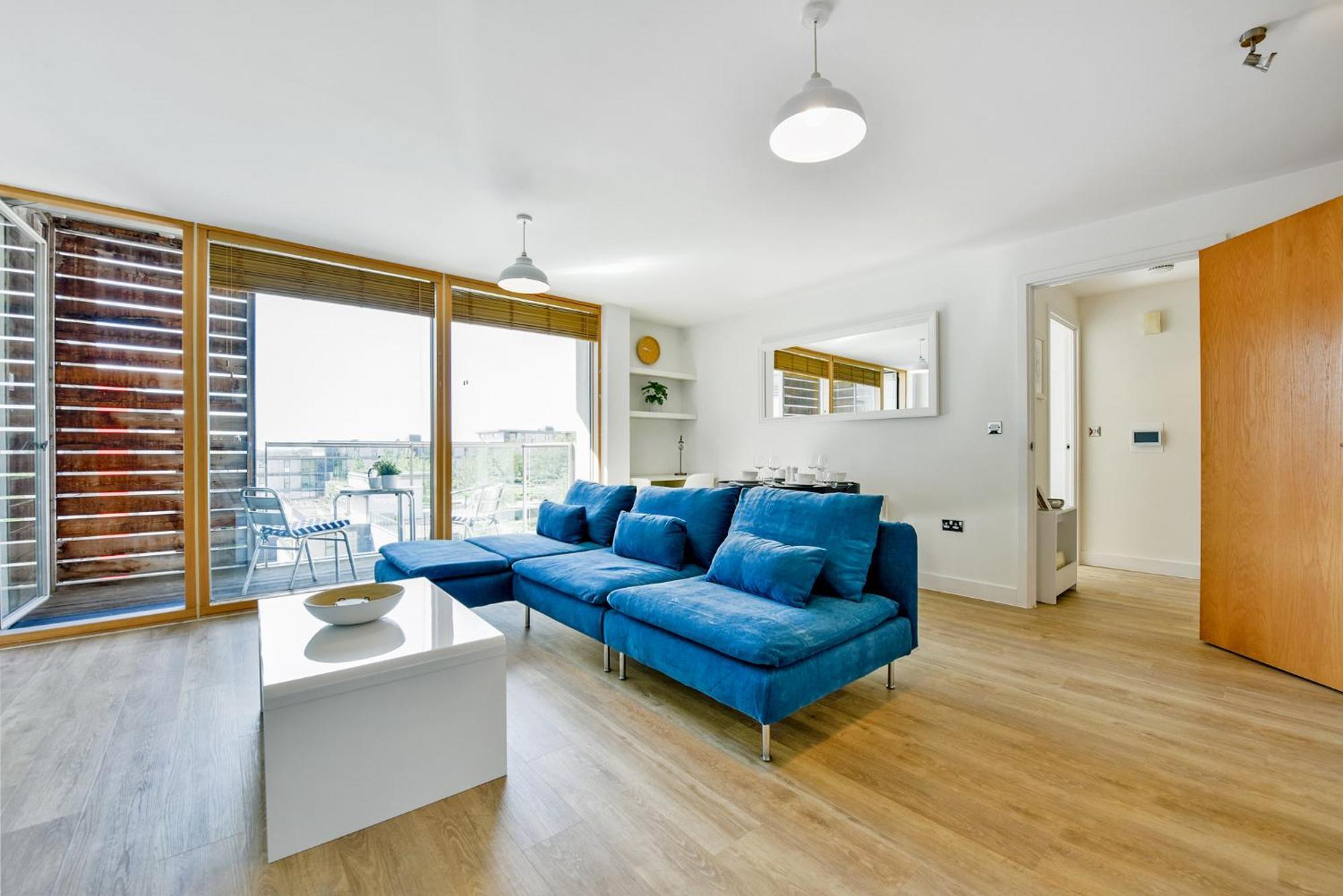 The Vizion Serviced Apartments From Pincott Properties - Free Parking, Private Balcony, And Wifi Мілтон-Кінз Екстер'єр фото