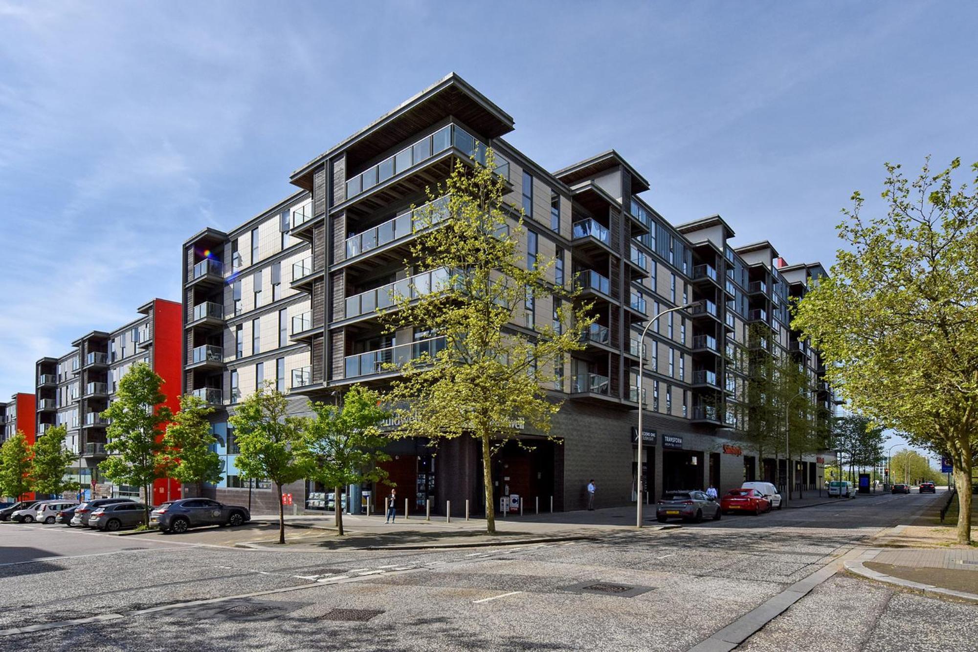 The Vizion Serviced Apartments From Pincott Properties - Free Parking, Private Balcony, And Wifi Мілтон-Кінз Екстер'єр фото